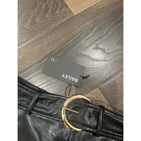 Bailey 44 Black Vegan Leather Belted Midi Skirt A-Line NWT Size Medium Women's - Picture 2 of 5